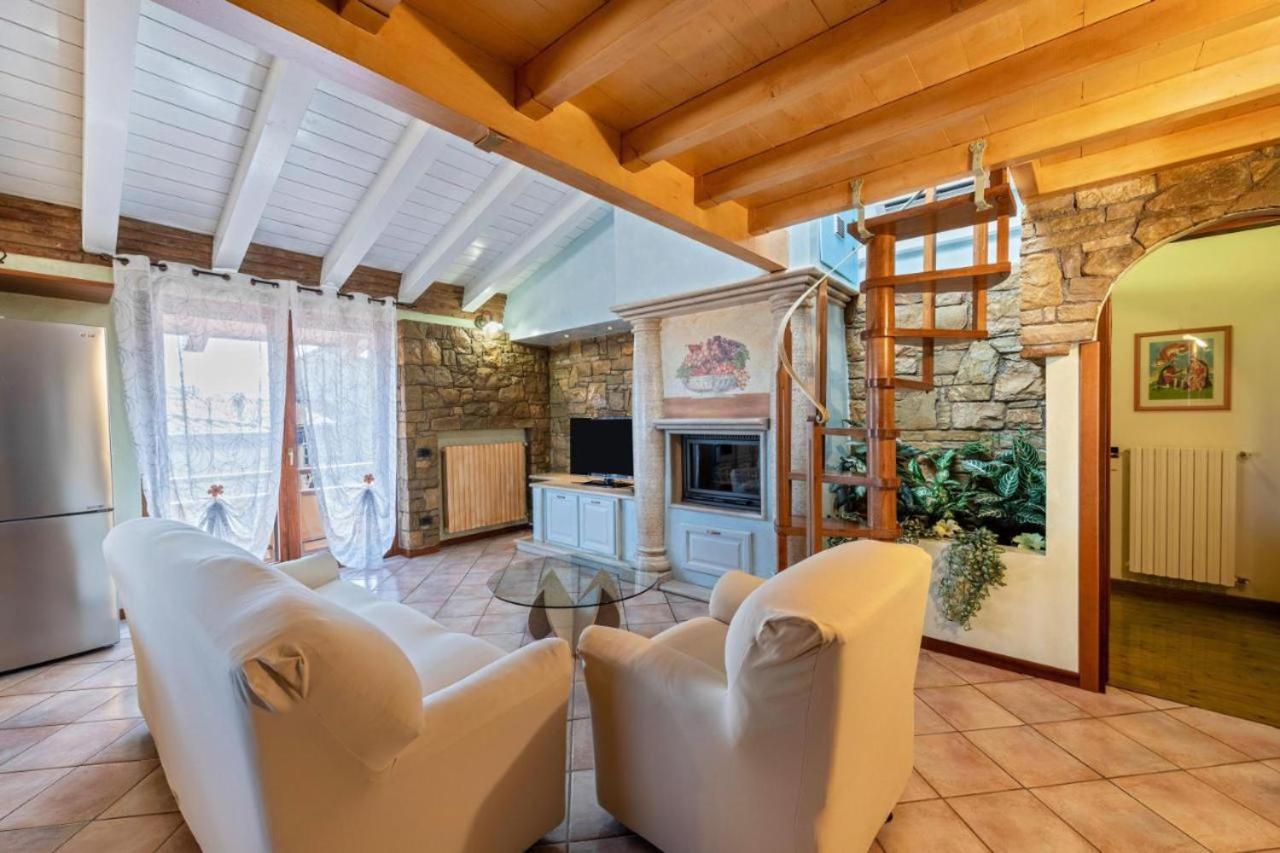 Casa Vacanze Baccolo โปลเปนาซเซ เดล การ์ดา ภายนอก รูปภาพ