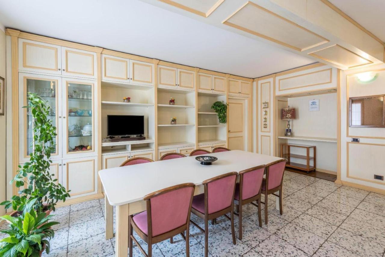 Casa Vacanze Baccolo โปลเปนาซเซ เดล การ์ดา ภายนอก รูปภาพ