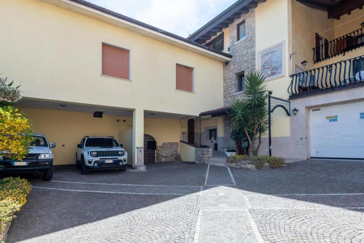 Casa Vacanze Baccolo โปลเปนาซเซ เดล การ์ดา ภายนอก รูปภาพ