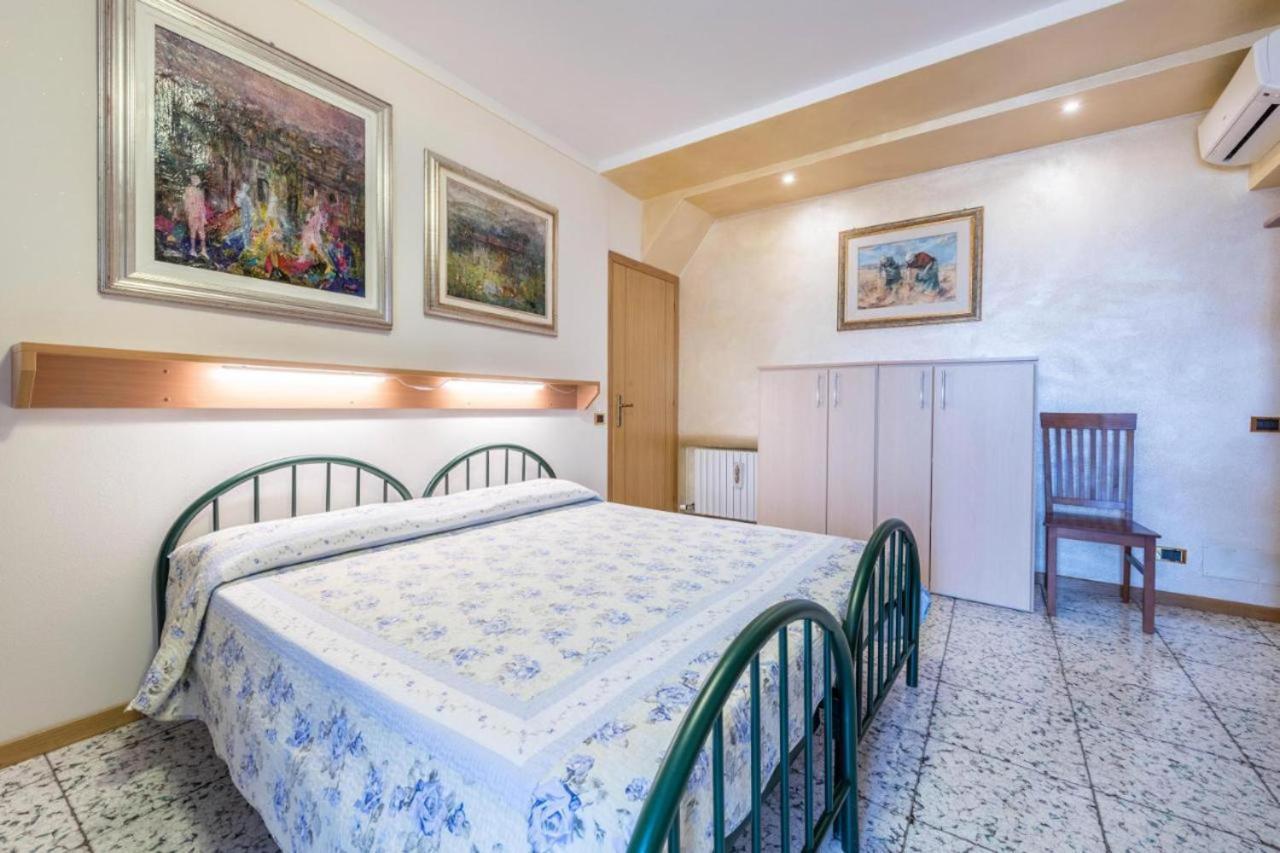 Casa Vacanze Baccolo โปลเปนาซเซ เดล การ์ดา ภายนอก รูปภาพ